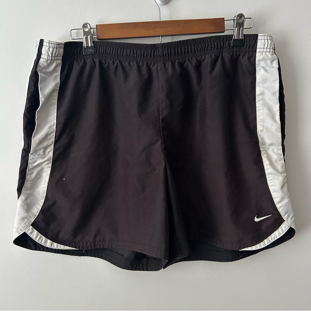 Vintage Nike athletic running shorts L